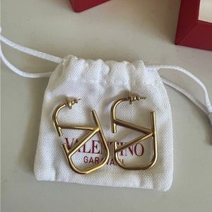 Valentino Garavani V logo earrings